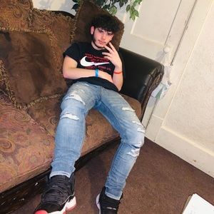 Meet your Posher, Jared